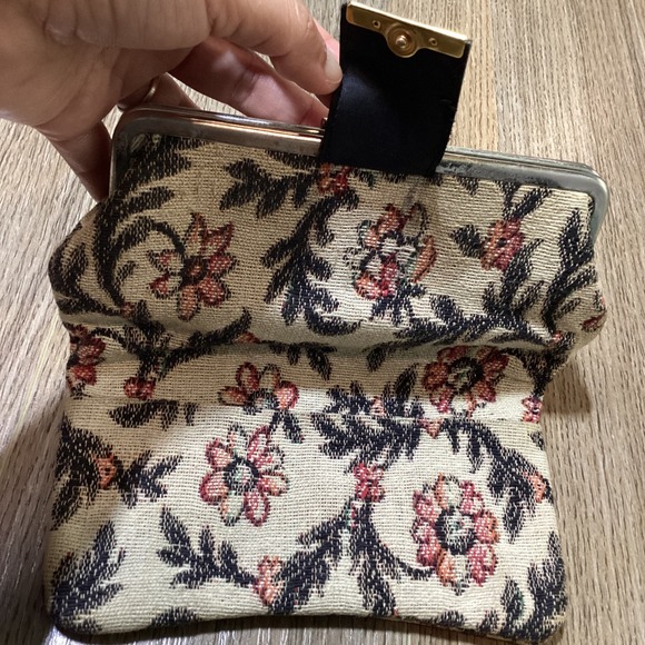 Vintage Floral Brocade Kiss Clasp Coin Pouch Clutch Wallet Bag‎ - Picture 6 of 7